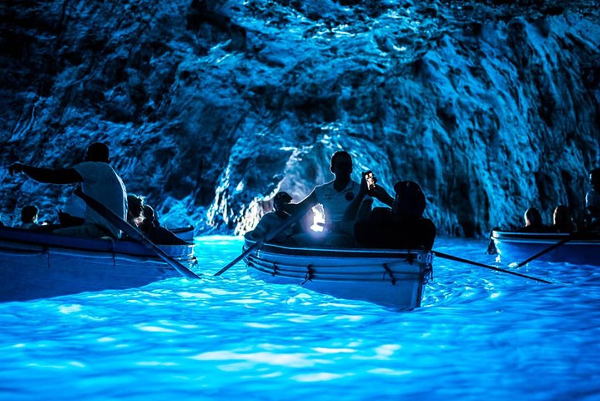 campania-where-beauty-meets-history