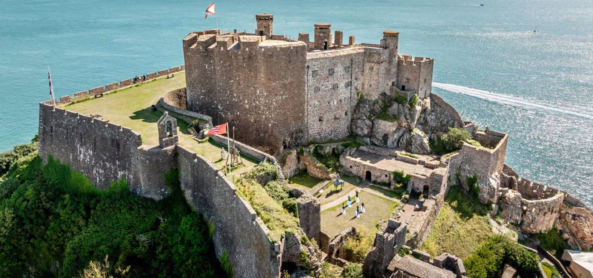 jersey-guernsey-islands-between-two-worlds